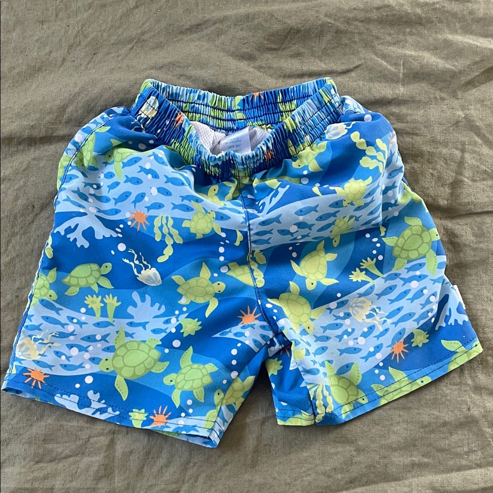 i play. Blue Sea Turtle Print Shorts
